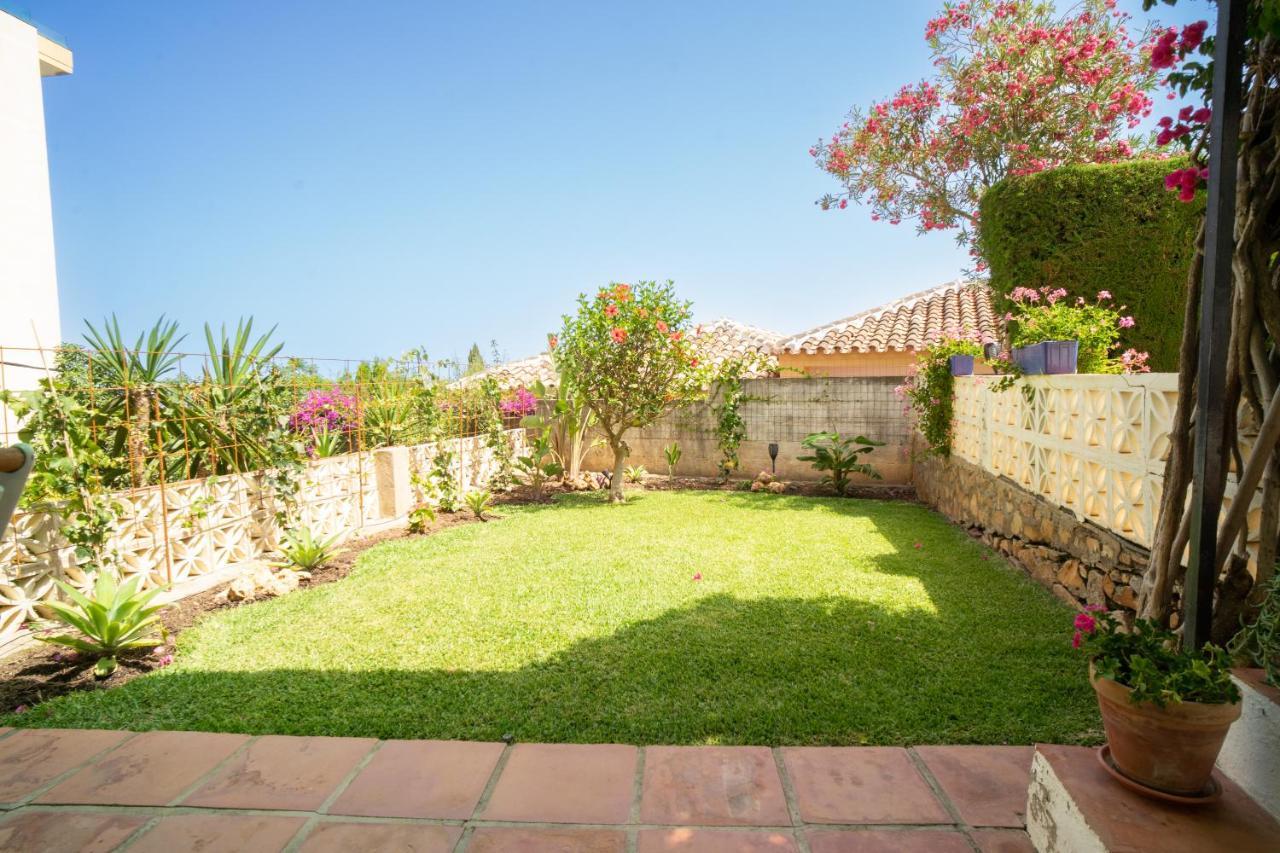 Casa Ancladero Big Rooftop Terrace, 2 Bedroom Guesthouse W Garden And View Fuengirola Exteriör bild